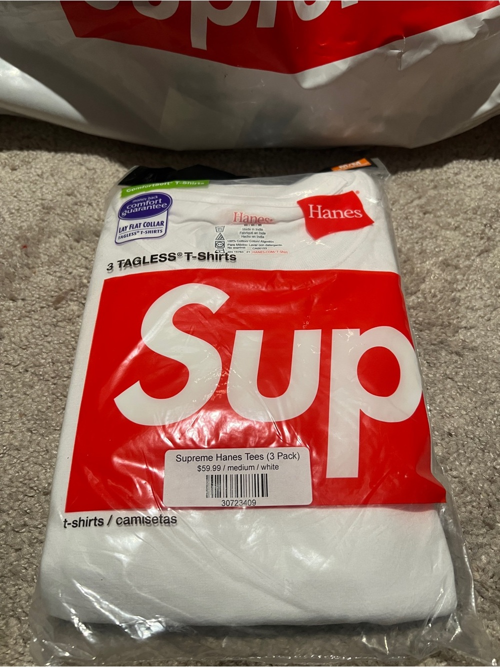 Supreme x Hanes White Tagless Crew Neck T-Shirts with Red Logo 3 Pack NWT